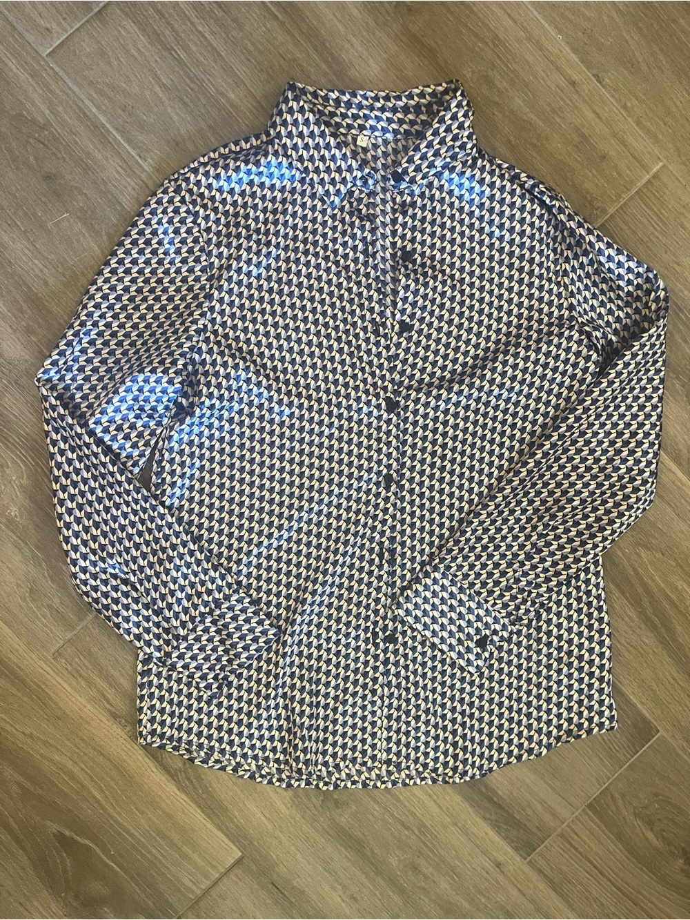 SHEIN Navy and White Geometric Print Button-Down Shirt